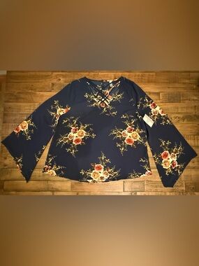 Giddy Up Glamour Floral Crisscross Neck Navy Women's Top Bell Sleeves NWT